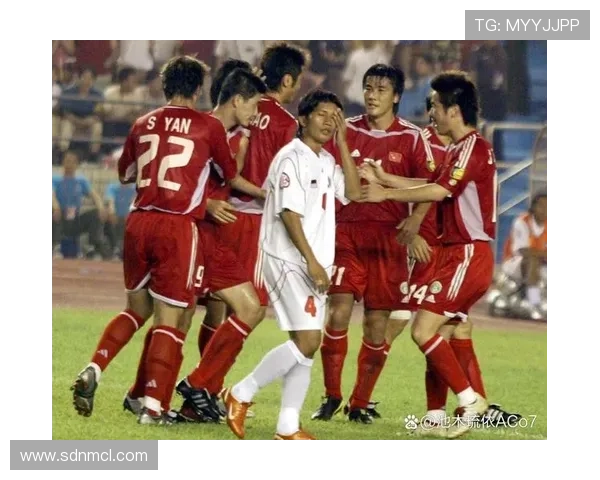 中国足球明星盘点:那些年我们追逐的绿茵传奇与现役球员 中国足球明星盘点:那些年我们追逐的绿茵传奇与现役球员