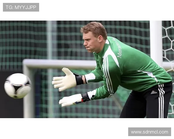 最脑残足球明星背后的荒唐故事与搞笑瞬间揭秘 最脑残足球明星背后的荒唐故事与搞笑瞬间揭秘