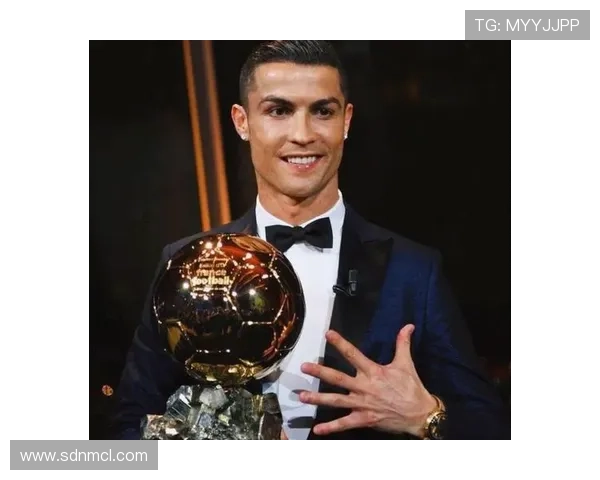 全球足球明星盘点及其影响力分析与成就回顾